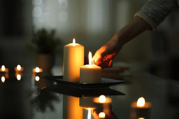 Candle-Love Holly's Hand Poured Hobbies LLC