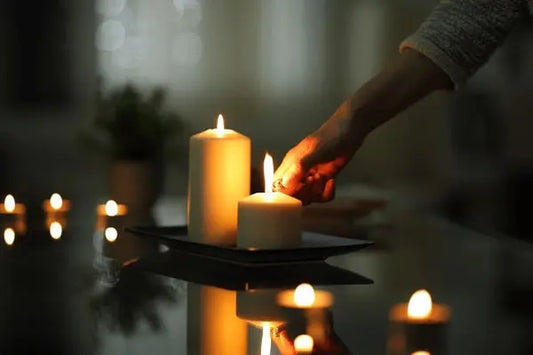 Candle-Love Holly's Hand Poured Hobbies LLC