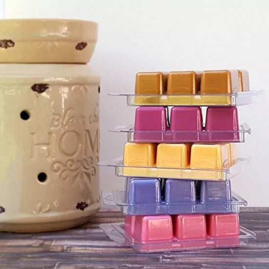 Buy custom made nontoxic soy-coco wax melts in 4 Packs. Custom, made to order, in Ohio.
