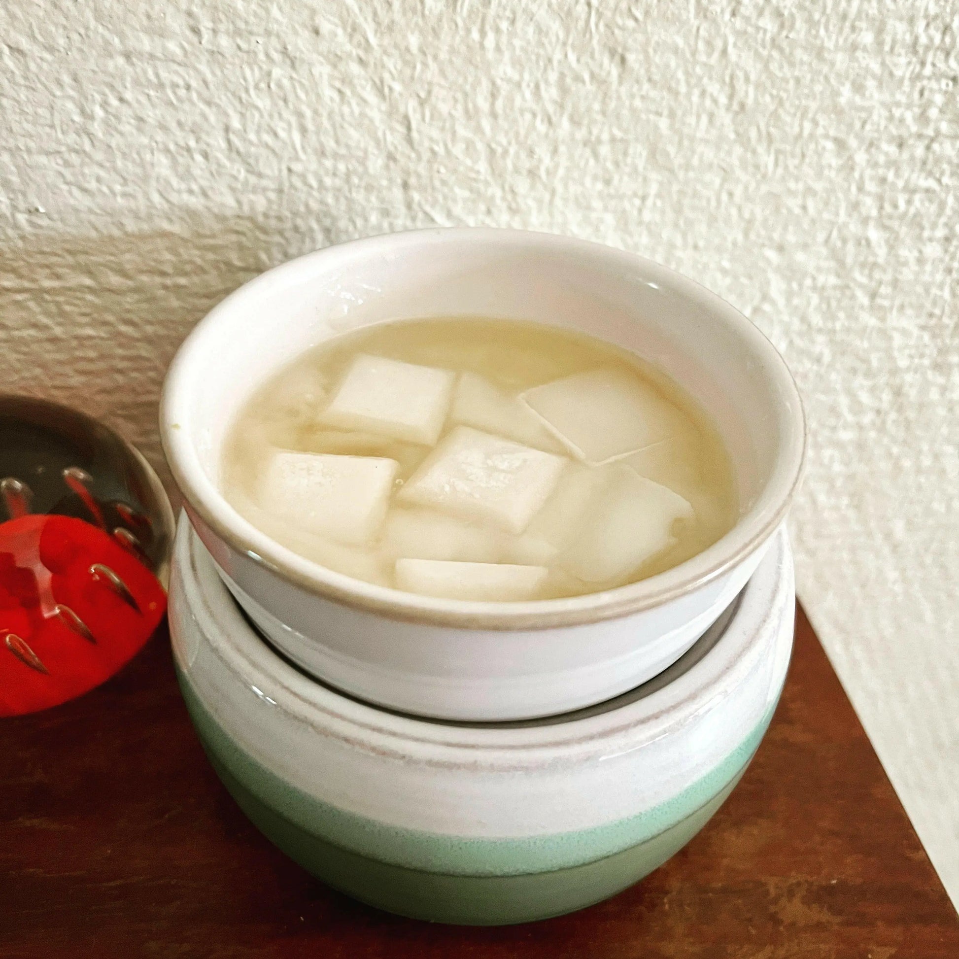 Buy Hand Poured Nontoxic Scented Soy Wax Melts online. Handmade in Ohio.