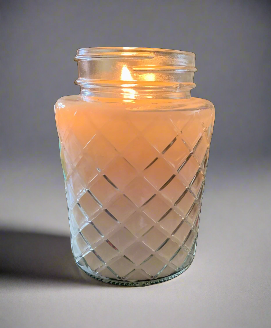 Buy large 20 oz Strongly Scented Soy Candles in Glass Jars online. Choose from over 40 scents.