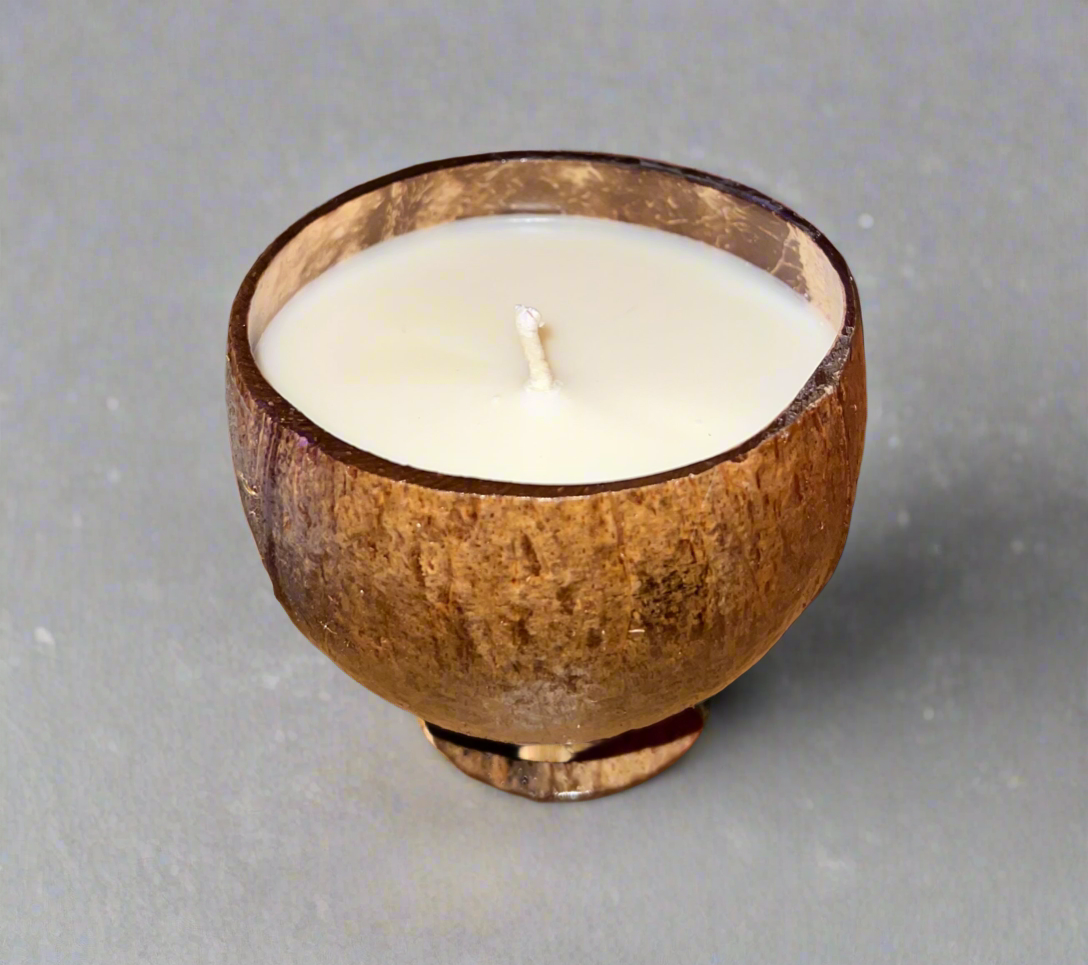 Cocoa Butter Cashmere Scented Coconut Candle