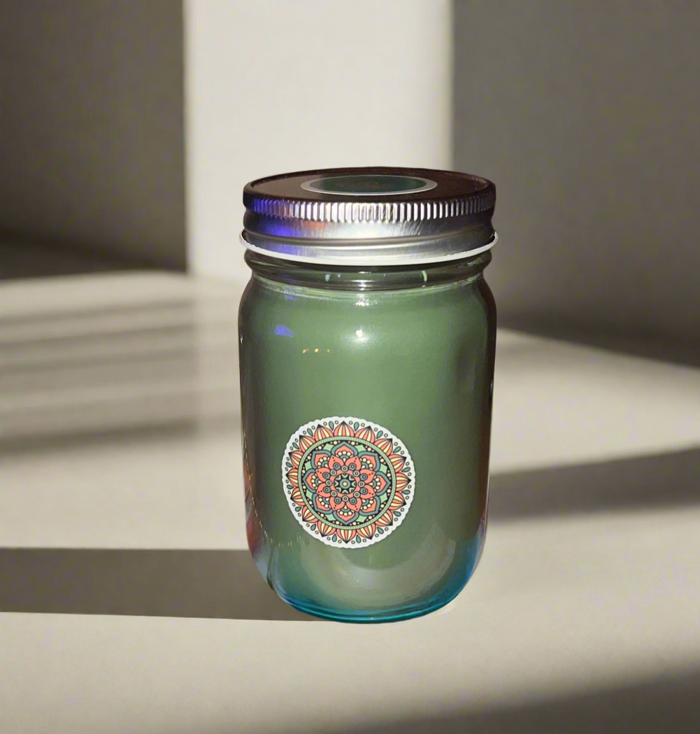 Buy the best online soy candles here. Frosted Pine Scent 14 oz Jar Candles for sale online.