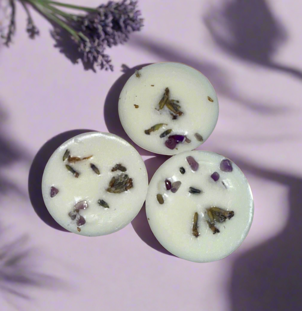 White Sage & Lavender Smudging Spell Melts with Crystals Holly's Hand Poured Hobbies Candle Shop