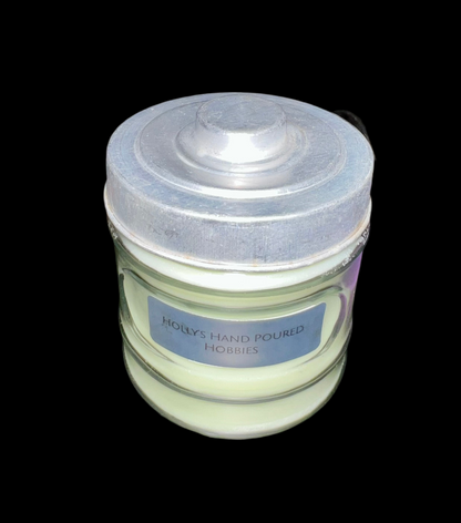 Pistachio Dream Cake Scented 10 oz Jar Candle for sale online. Best sustainable candles to buy online.