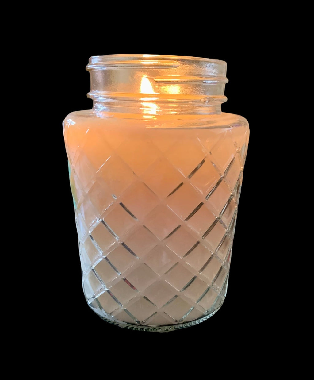 Buy large 20 oz Strongly Scented Soy Candles in Glass Jars online. Choose from over 40 scents.