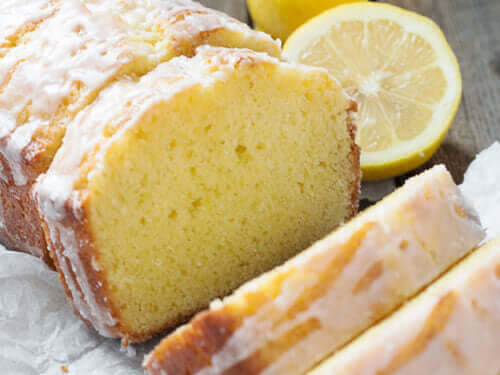 Buy large 20 oz Strongly Scented Soy Candles in Glass Jars online. Choose from over 40 scents.